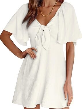 Figure flattering flowy dress
